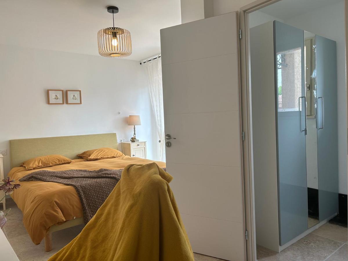 Au Ciel Etoile Bed and Breakfast Castillon-du-Gard Eksteriør billede